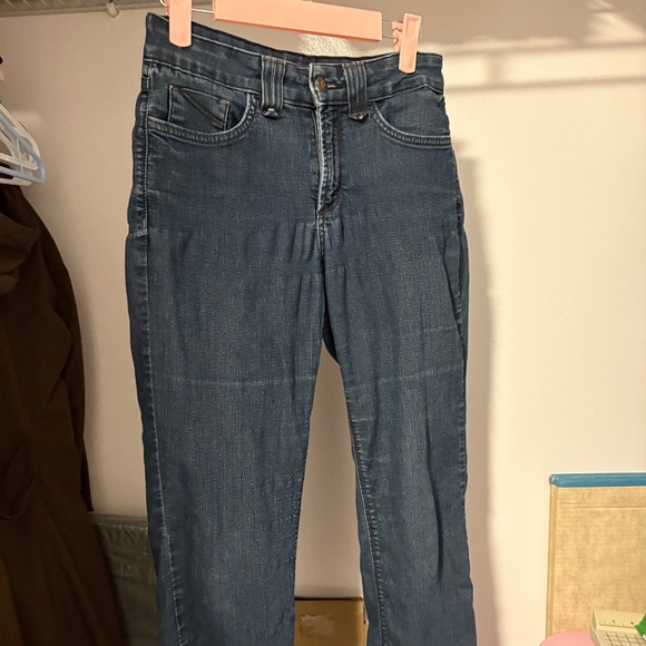 Women's petite jeans - Picture 1 of 3